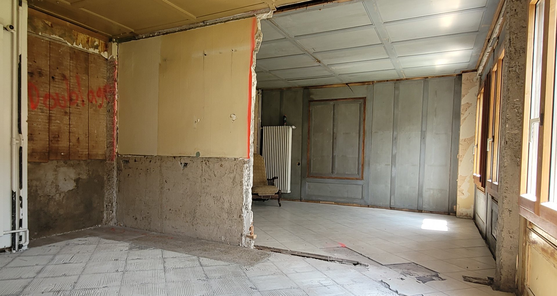 Premier appartement avant