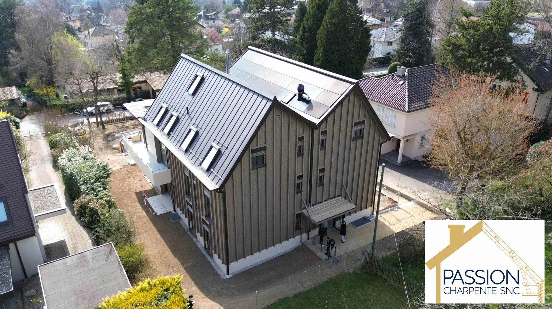 toiture, façade, fenêtres